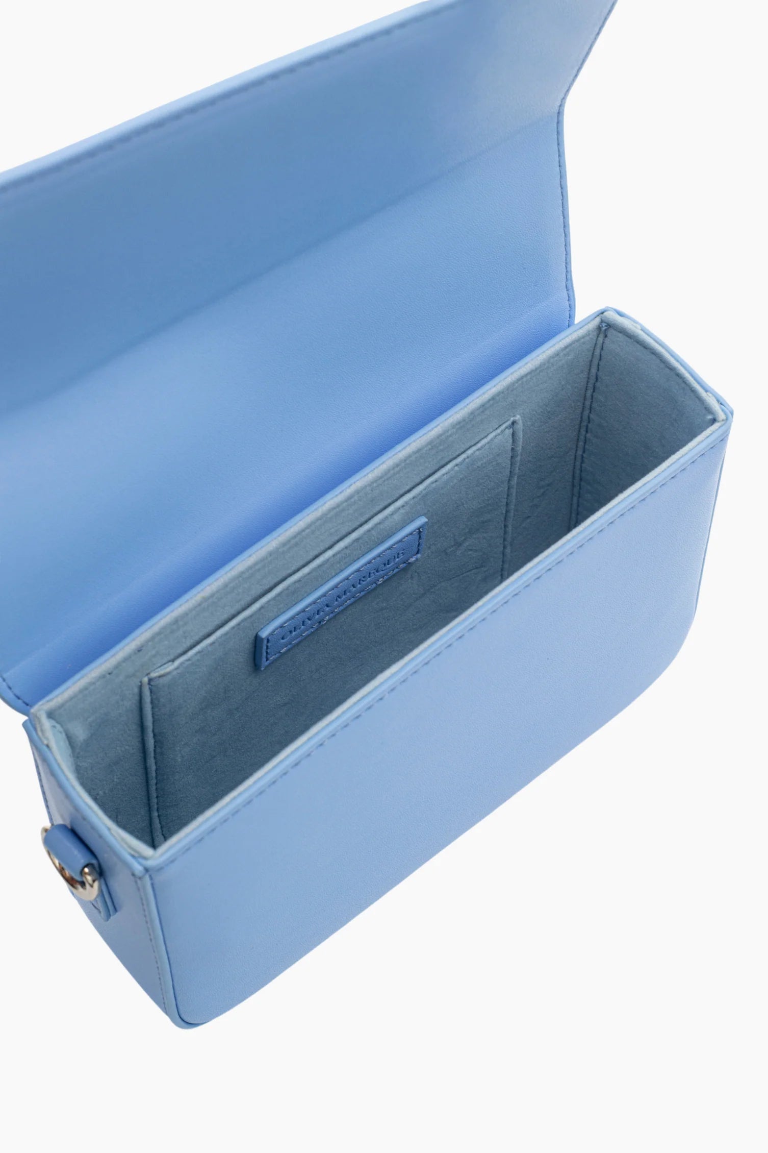 PANTONE-Azul Claro