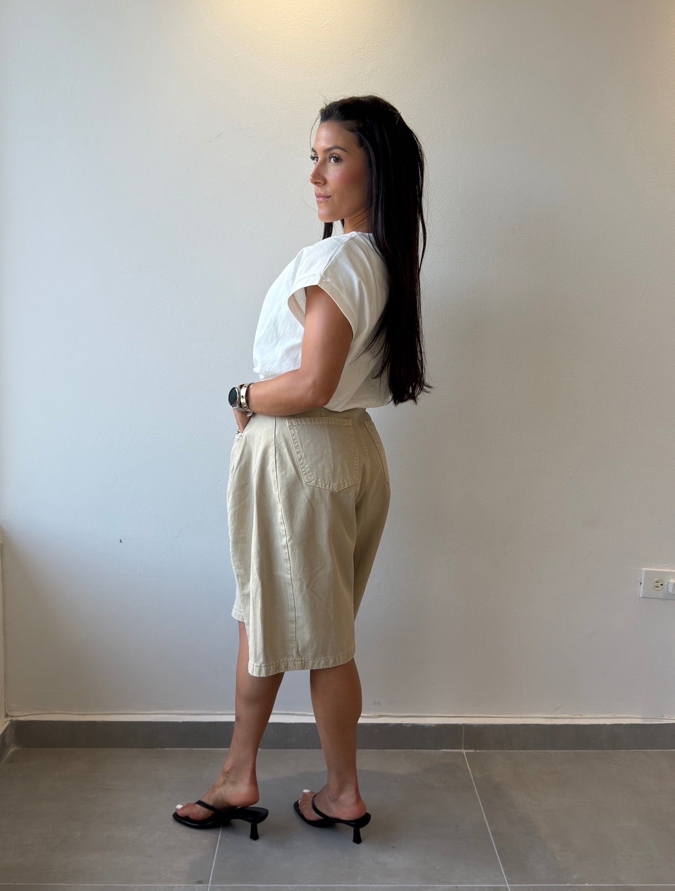 Beige Jorts