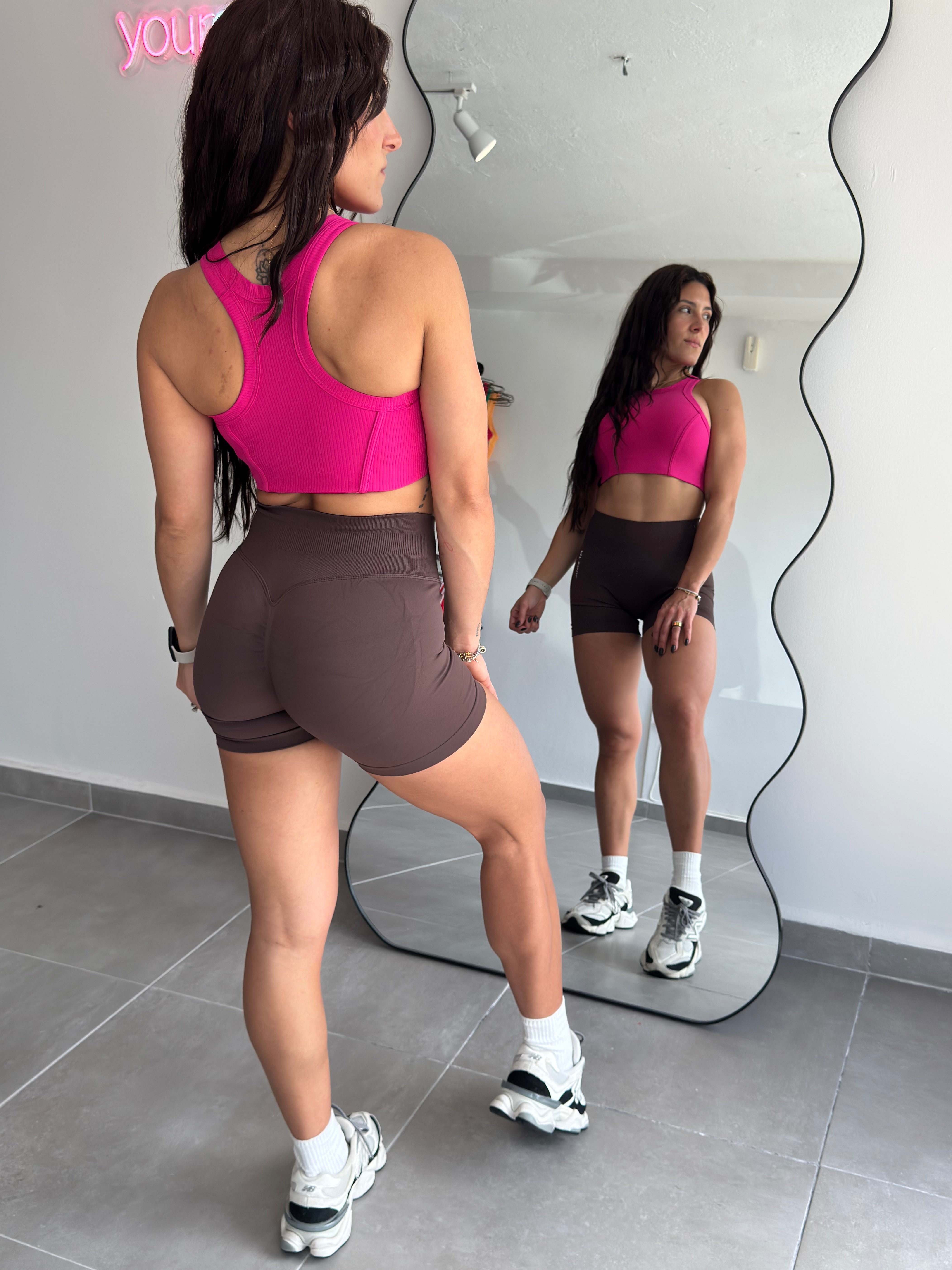 Espresso Seamless Short