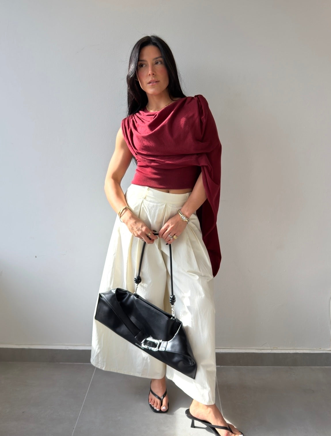 Knit Asymmetric Top (Burgundy)