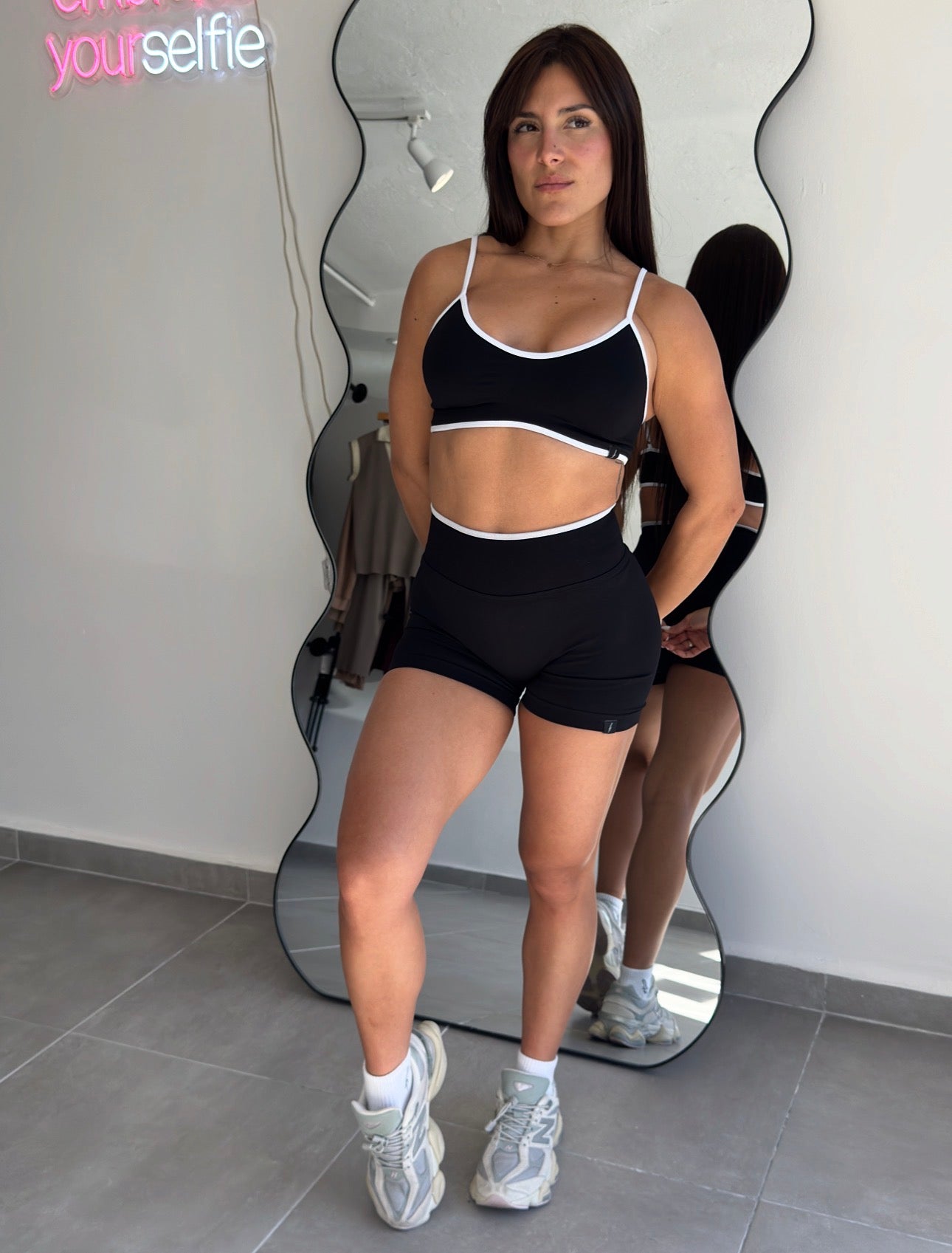 Black Contrast Seamless Short Set