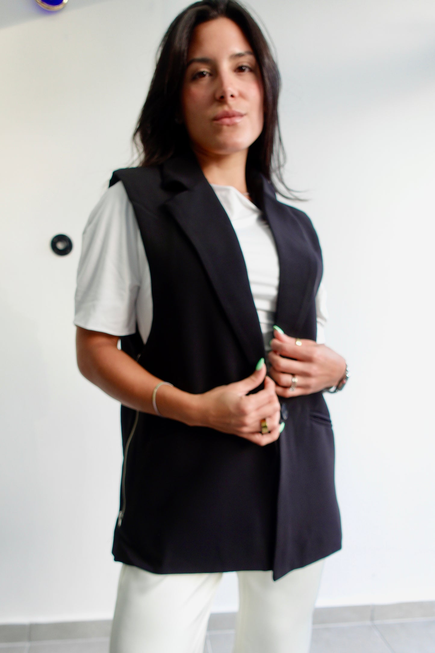 1 LARGE! Side Zipper Blazer Vest