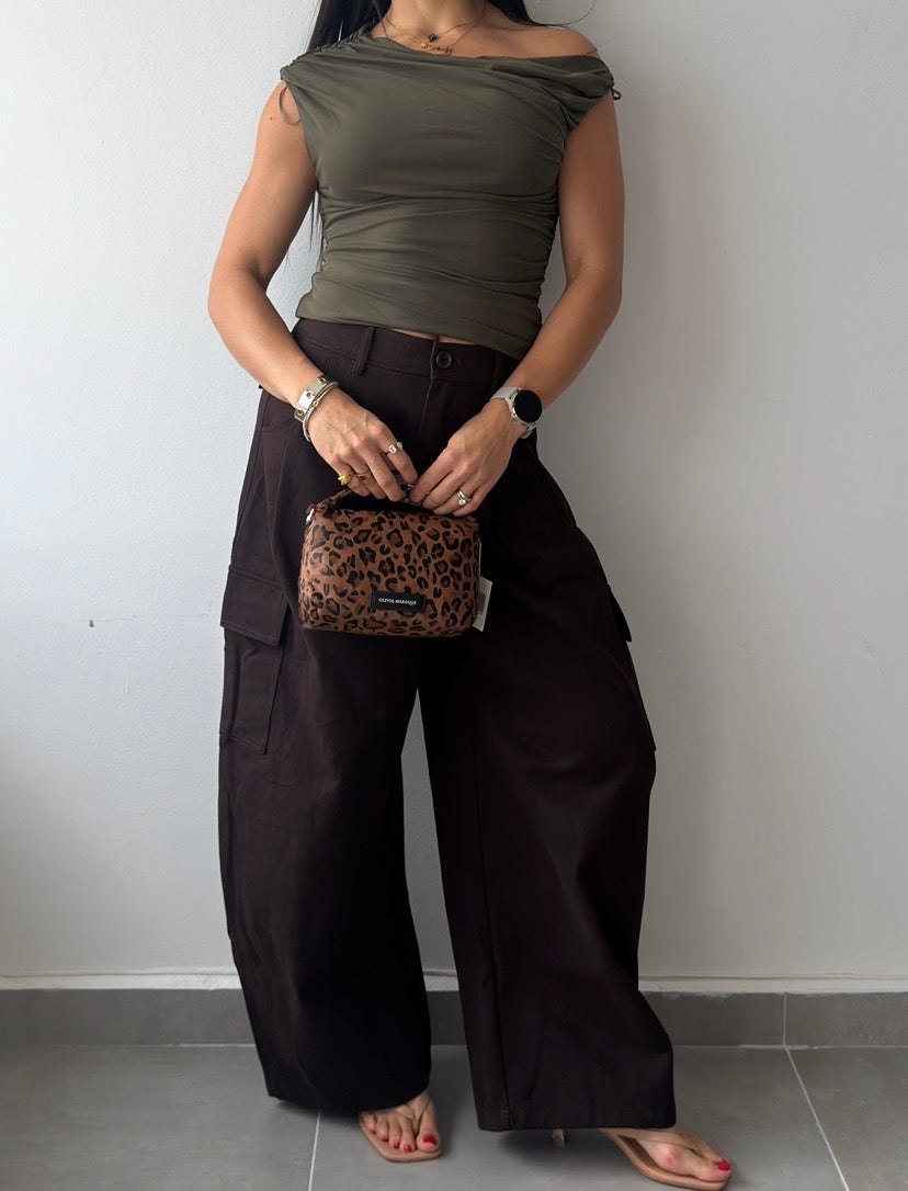 Espresso Cargo Barrel Jeans
