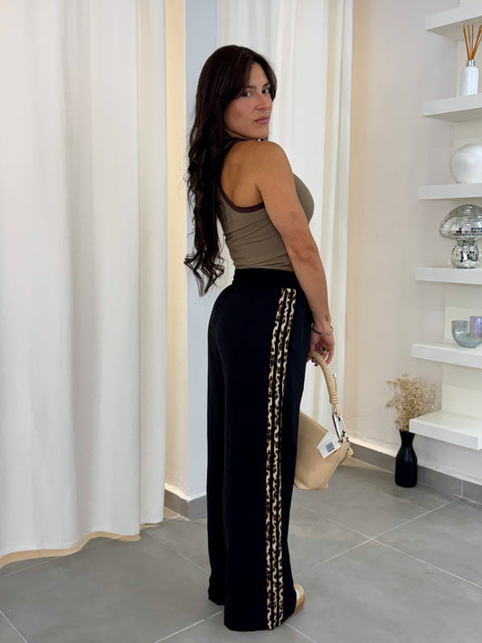 1 LARGE! Leopard Stripe Black Pants